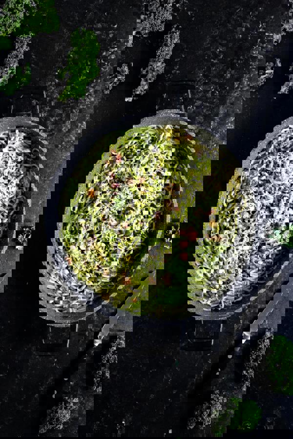 MasterClass 4L Shallow Cast Aluminium Casserole Dish with Lid, Black, 28cm