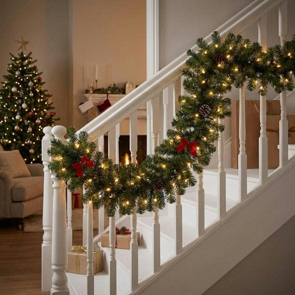 Garden Greatness Everest Indoor Decorative LED Garland