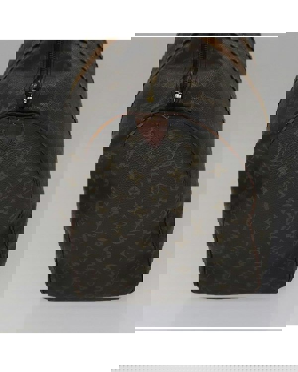 221870583.jpg