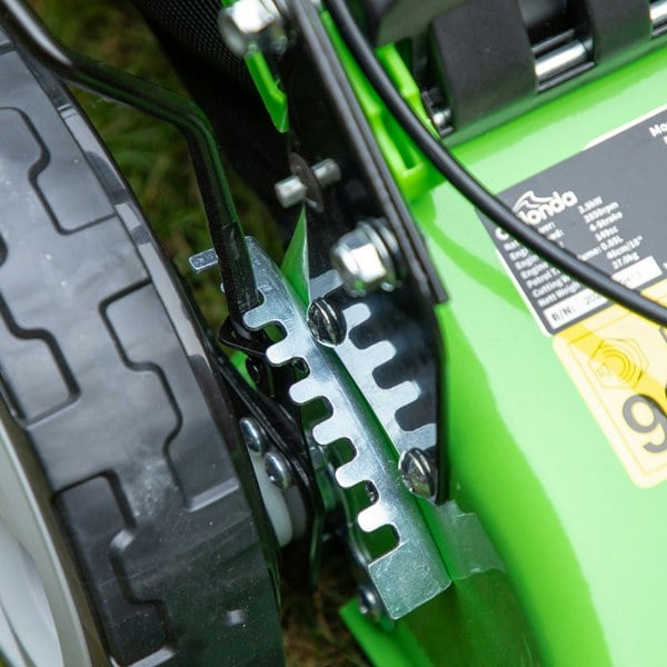 51cm 171cc 4-Stroke Petrol Lawnmower - Hand-Propelled Manual Grass Cutter Mower - LoopsDirect