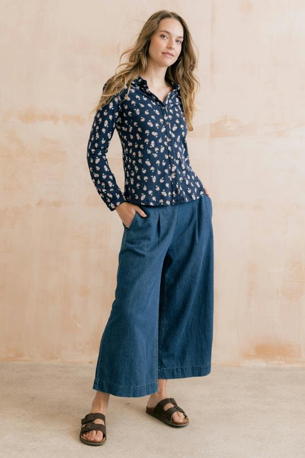 Lily & Me Bowbridge Printed Organic Cotton Jersey Shirt Navy