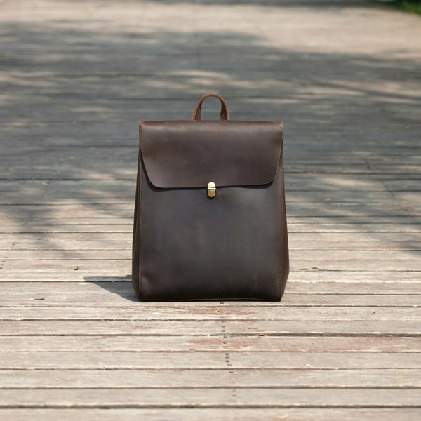 Touribag Handmade Worn Look Genuine Leather Slim Backpack - Dark Brown