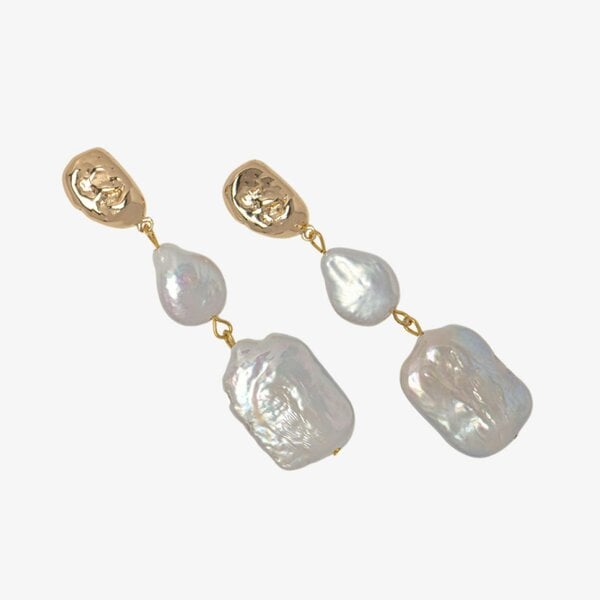 Uchi & Soto Shinju Gold Square Pearl Earrings