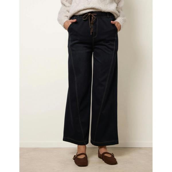 Blue Vanilla Seam Detail Jeans