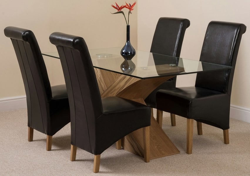 That's Furniture Valencia Oak Small Glass Dining Table & Montana Leather Chairs