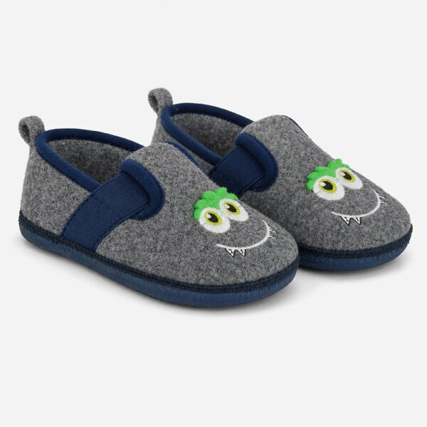 Sleepers YETI Full Slippers Slippers   in  Grey