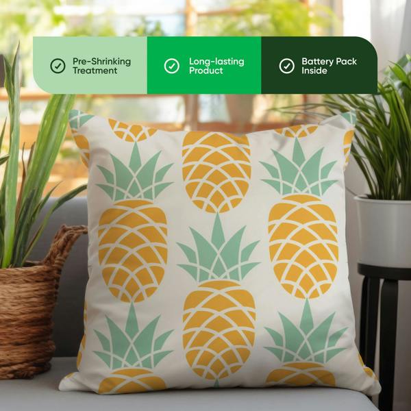 Gardenwize Pair of Outdoor Scatter Cushions – Light-Up Pineapple Design