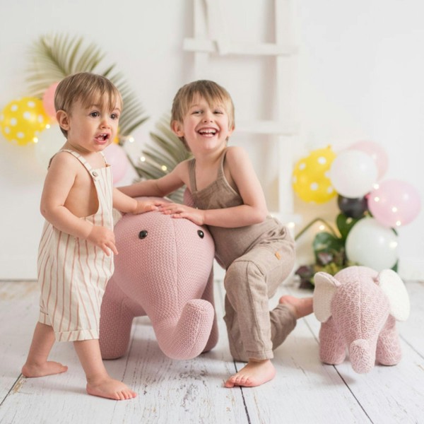 CROCHETTS Large elephant plush with auxiliary seat for children LT-R02