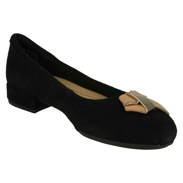 Clarks Ladies Clarks Stylish Cross Detailed Shoes Rosabella Moon