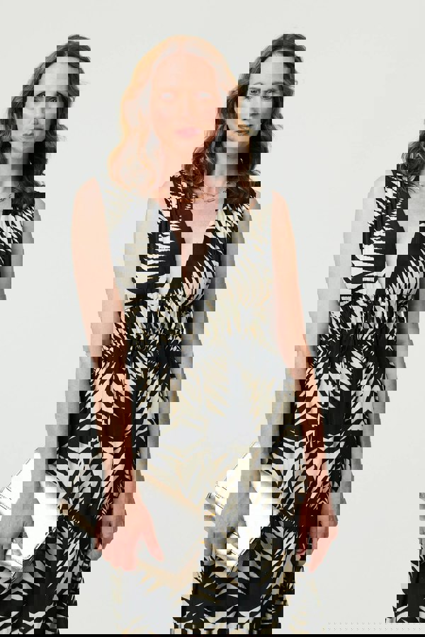 Black | Geo Print Sleeveless Maxi Dress
