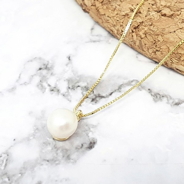 Minimalist Dainty Natural Pearl Gold Plated Necklace