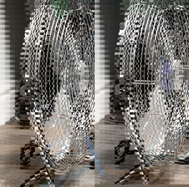 Samuel Alexander 30cm Indoor Metal Standing Floor Electric Cooling Fan