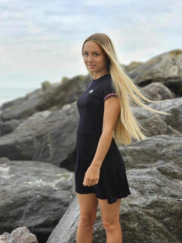 Handmade Stories Little black skater dress