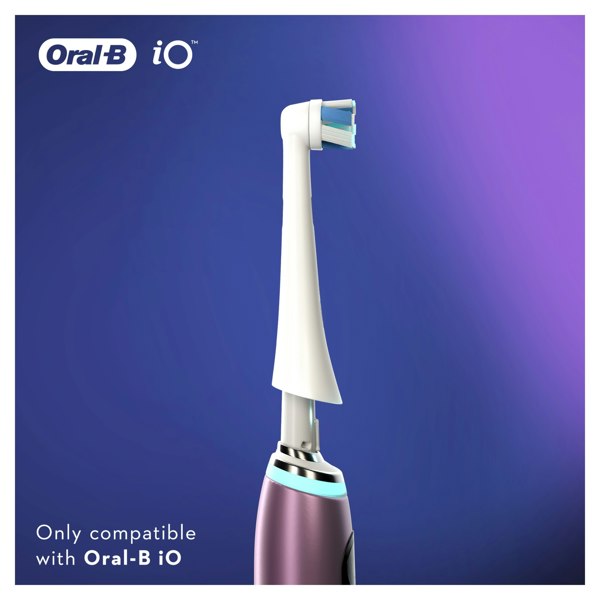 Oral-B iO Ultimate Clean Toothbrush Heads, Pack of 4 Counts