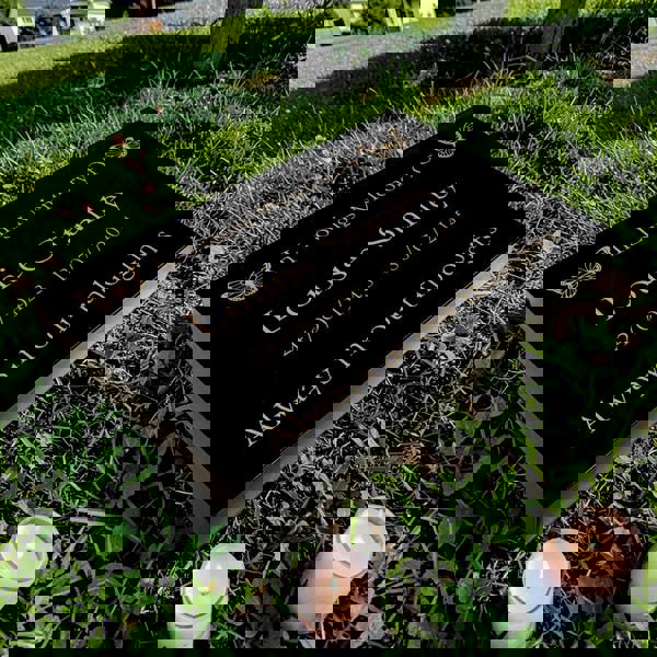 Memorials Direct Granite Memorial Tablet with Butterfly Design, Free Personalised Gold Engraving, Polished Black Granite