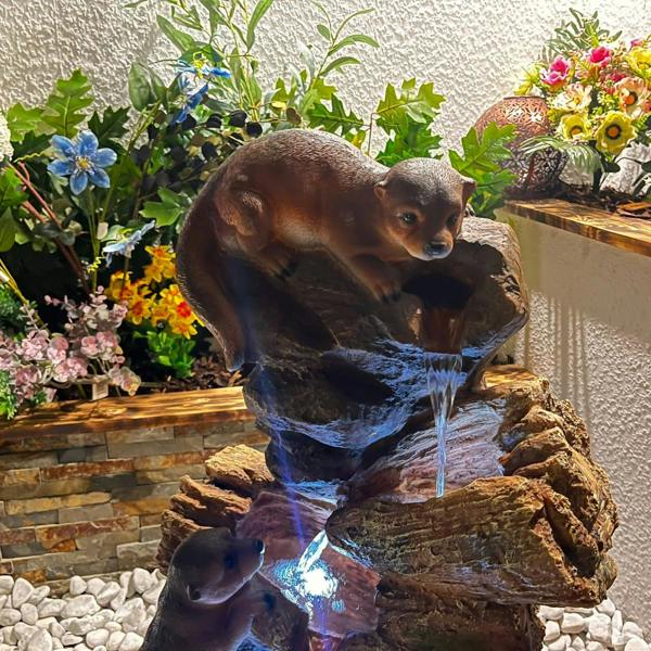 Tranquillity Water Features Curious Otters Animal Animal Fountain Water Feature