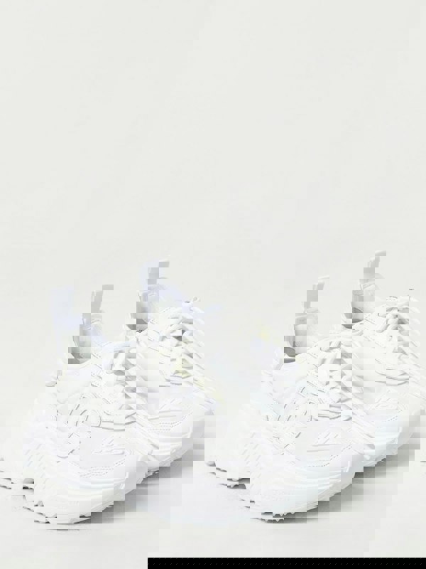 207366608.jpg