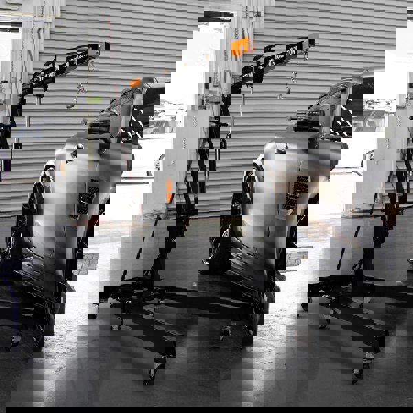 T-mech Engine Crane 1 Tonne & Load Leveller