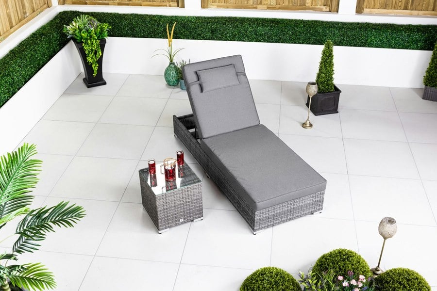 Giardino Rattan Sun Lounger & Table Set