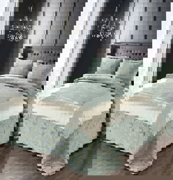 Intimates Damascus Quilted Luxury Bedspread Set