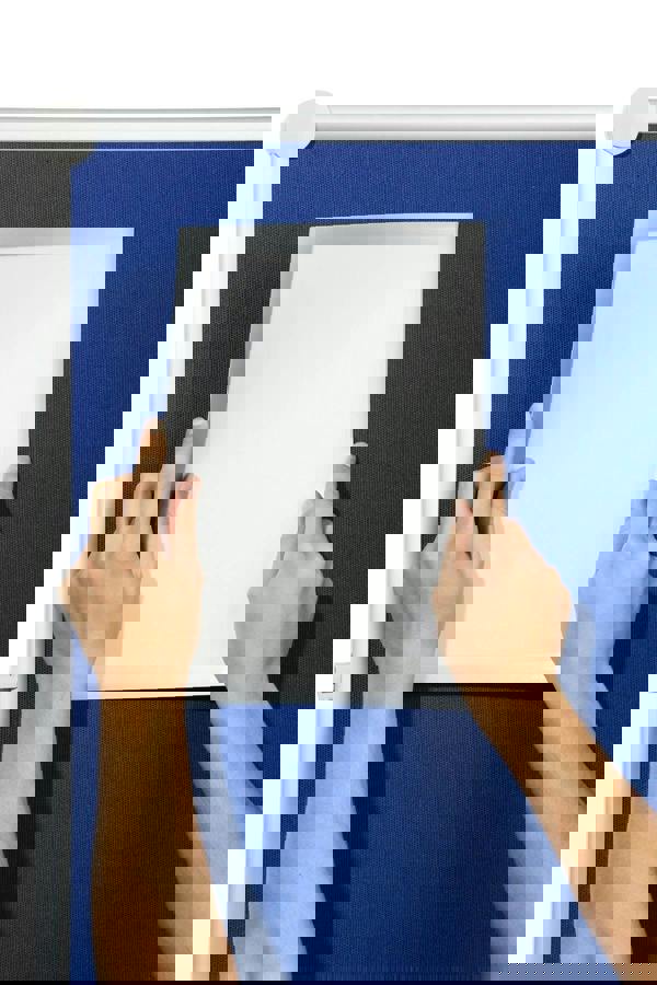 Durable DURAFRAME GRIP Fabric Adhesive Magnetic Signage Frame | A4 | Silver