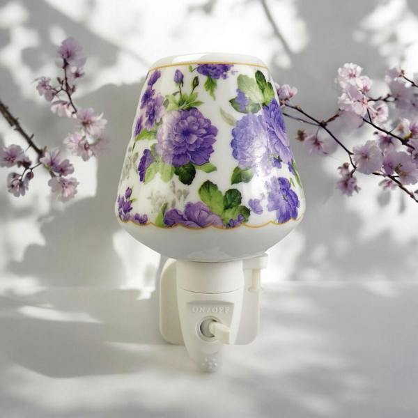 FLORAL NIGHTLIGHT
