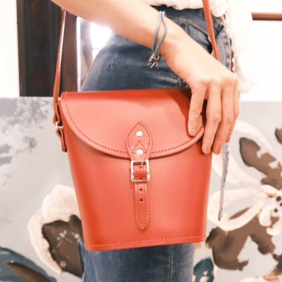 Zatchels Handmade Leather Barrel Bag - Red