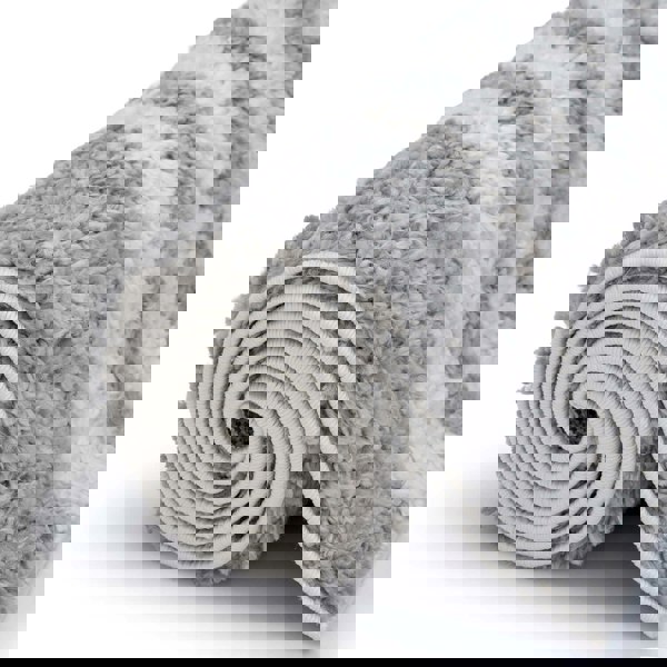 Moodi Shaggy Grey Rug, scandinavian design, underfloor heating | THE RUGS