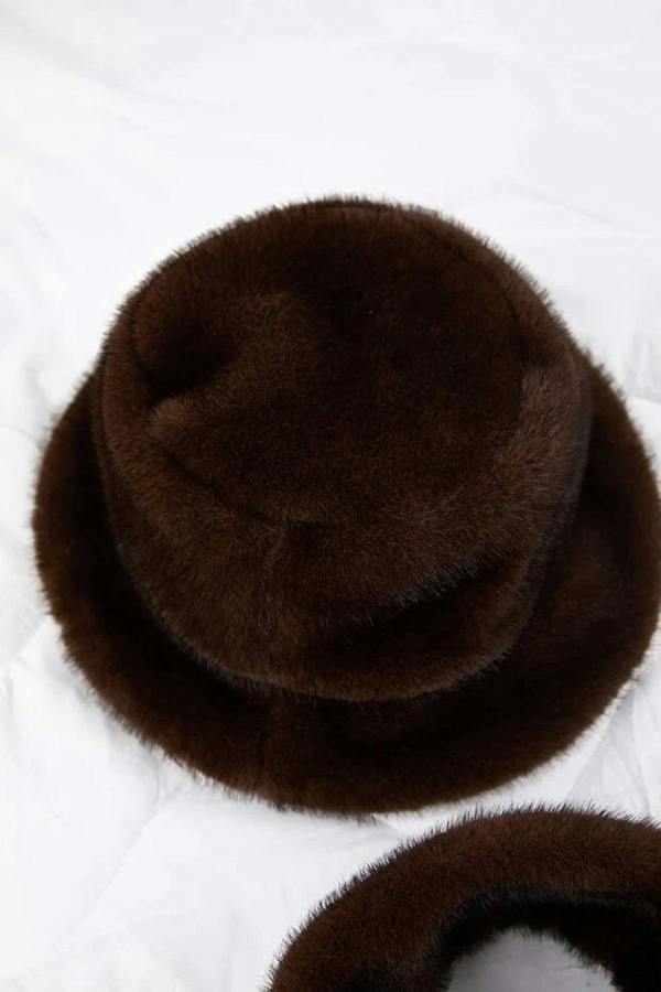WOVCOR 2-Piece Fur Scarf-Hat Knit Set