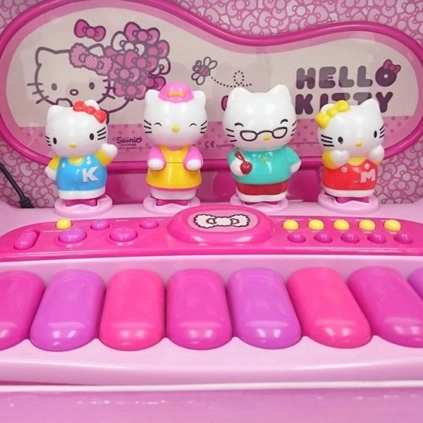 Reig | Hello Kitty Electric Piano with Figures