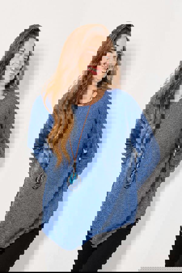 Batwing Top with Necklace