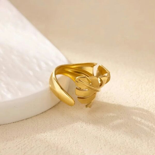 The Colourful Aura Tropical Monstera Plant Leaf Open Statement Gold/SIlver Ring