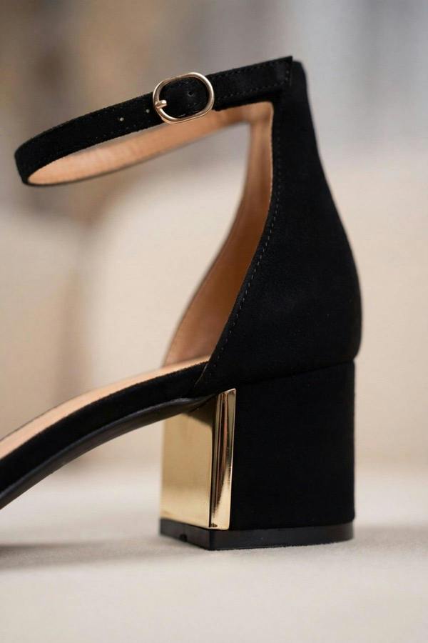 Zara Womens Ankle Strap Block Heel Sandals - BLACK