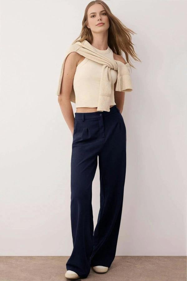 WOVCOR Pleated Wide Leg Woven Trousers
