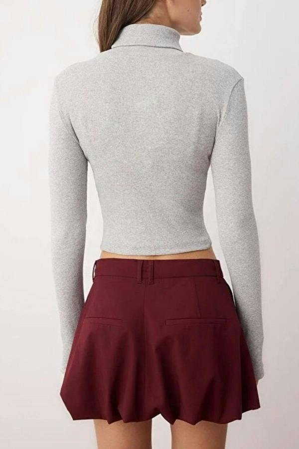 WOVCOR Fitted Turtleneck Knit Blouse with Finger Detail