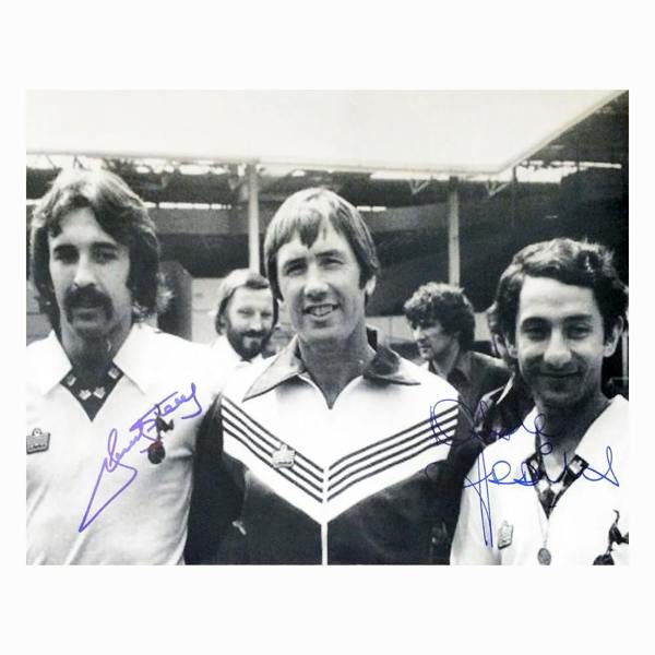 Ricky Villa & Ossie Ardiles dual signed Tottenham photo. — Premium framing