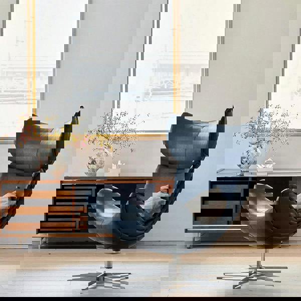 Weilai Concept Imola Chair And Ottoman, Star Legs & Frame Legs