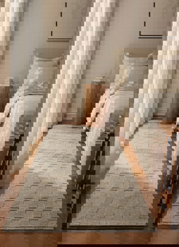 The Rugs Scala Handwoven Wool Rug - Quality Checkered Design