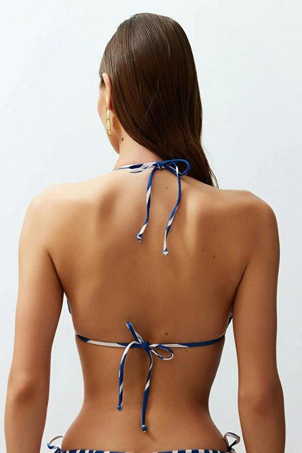 WOVCOR Triangle-Shaped Bikini Top with Accessories