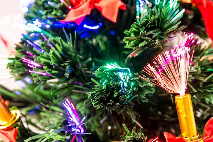 2ft to 6ft Candle & Bow Fibre Optic Christmas Trees, Green PVC, Pre-Lit LED image 7