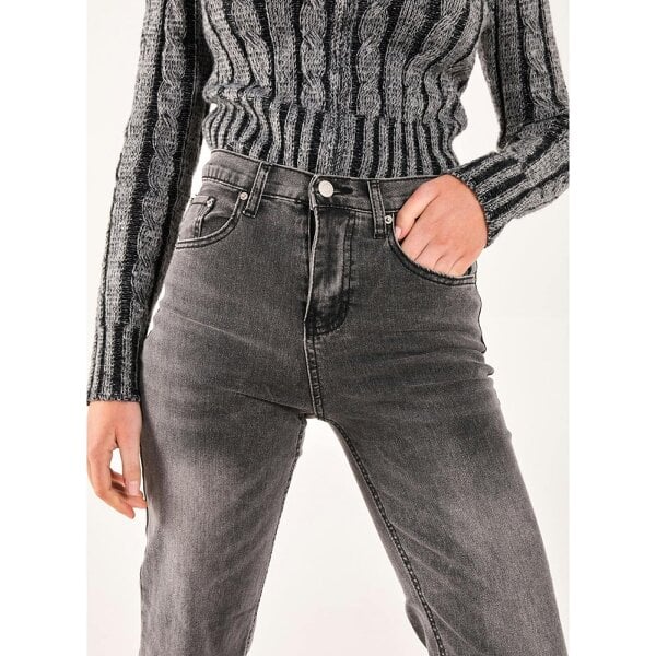 Pink Vanilla Washed Relaxed Fit High Waist Jeans