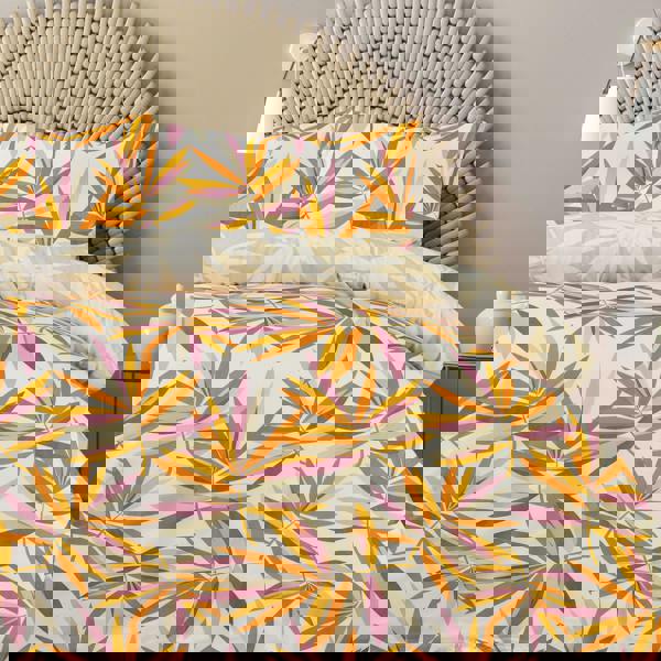 Smart Living Luxury Super Soft Reversible Bright Leaves Duvet Cover With Pillowcase