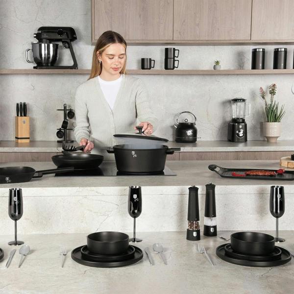 Berlinger Haus Matt Black Family