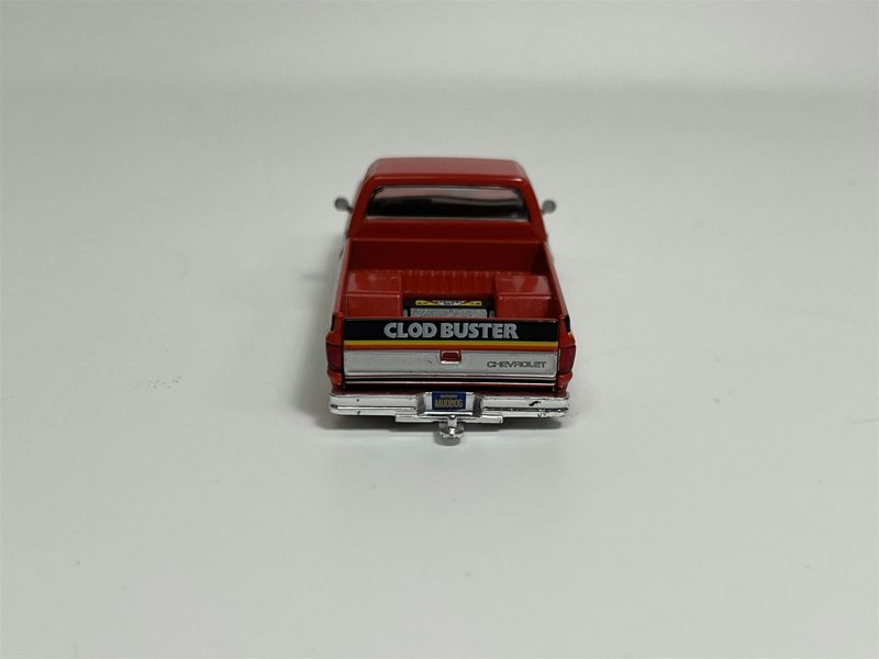 Mini GT Chevrolet Silverado Tamiya x Kaido House Clod Buster 1:64 Scale KHMG130