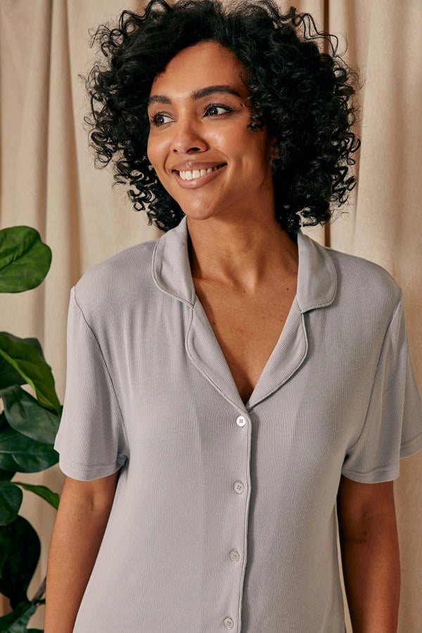 Pretty You London Women's EcoVero Ribbed Nightshirt in Grey