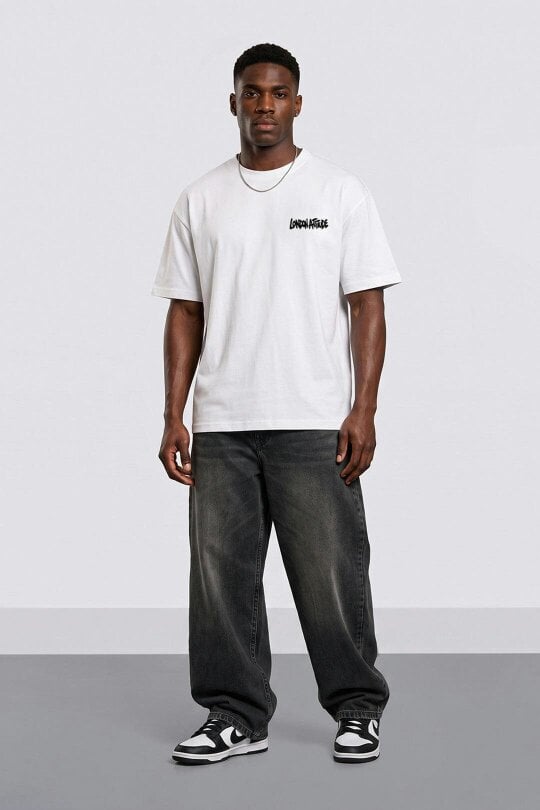 London Attitude Oversized Heavyweight City Graffiti Graphic T-Shirt in White
