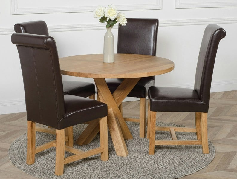 That's Furniture Oregon Round Oak Dining Table with Washington Leather Chairs