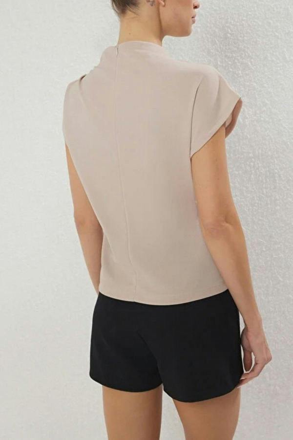 WOVCOR Draped Stretch Knit Blouse with Accessory Detail