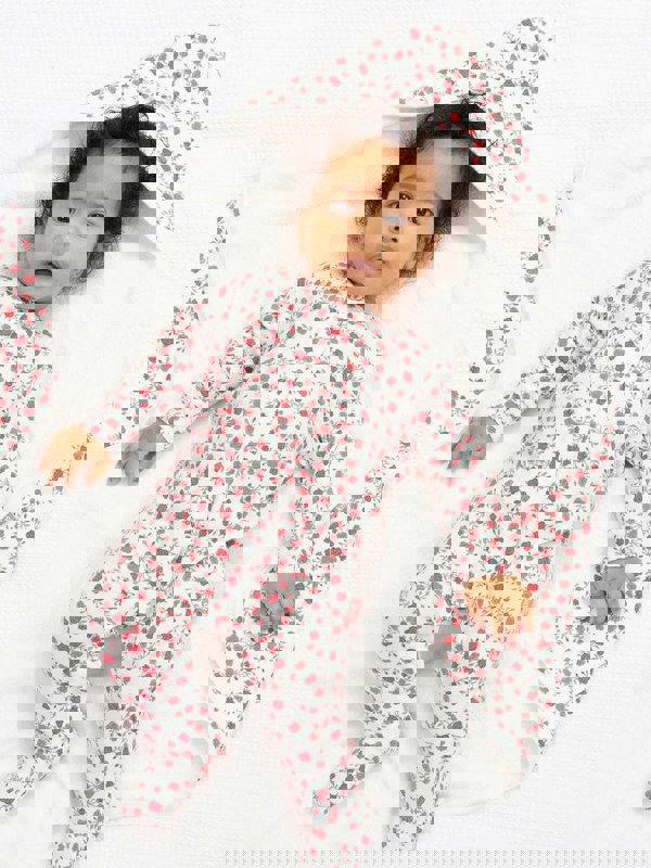 Kite Baby Organic Rosey Posey Cuddle Wrap