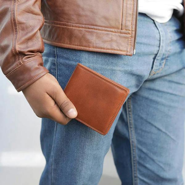 Bifold Leather Wallet For Men – Marcus Leon Brown 07